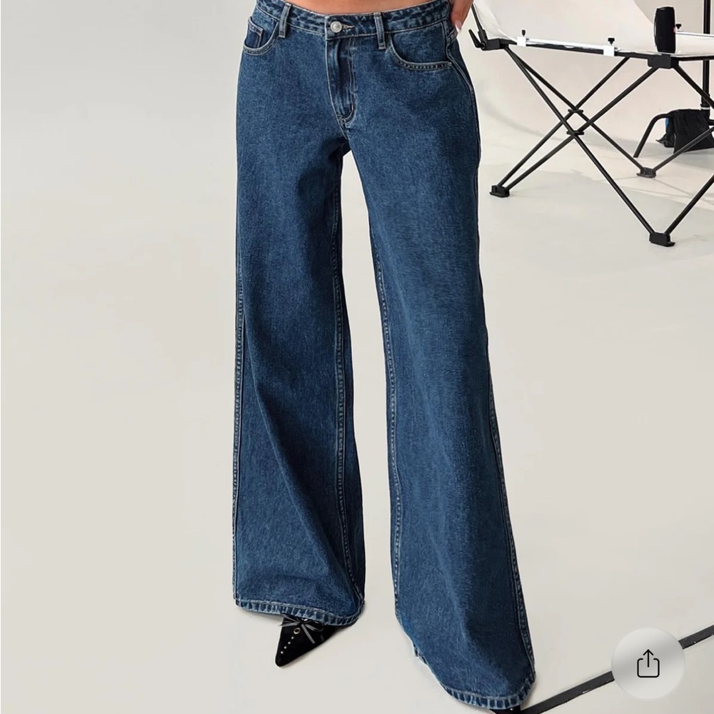 Princess Polly Low Rise Jeans - Picture 1 of 3